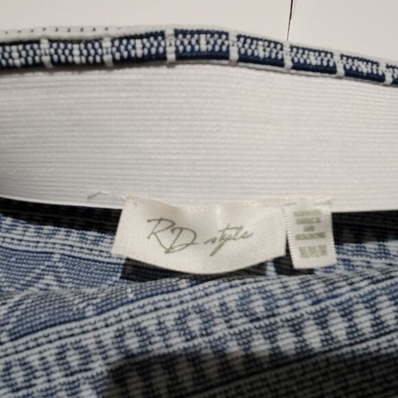 RD Style Brand Size Medium Elastic Waist Stretch Material Skirt - Picture 3 of 10